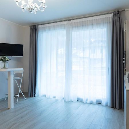 Residenza Conca Verde B&B Il Monolocale Rogolo Екстериор снимка
